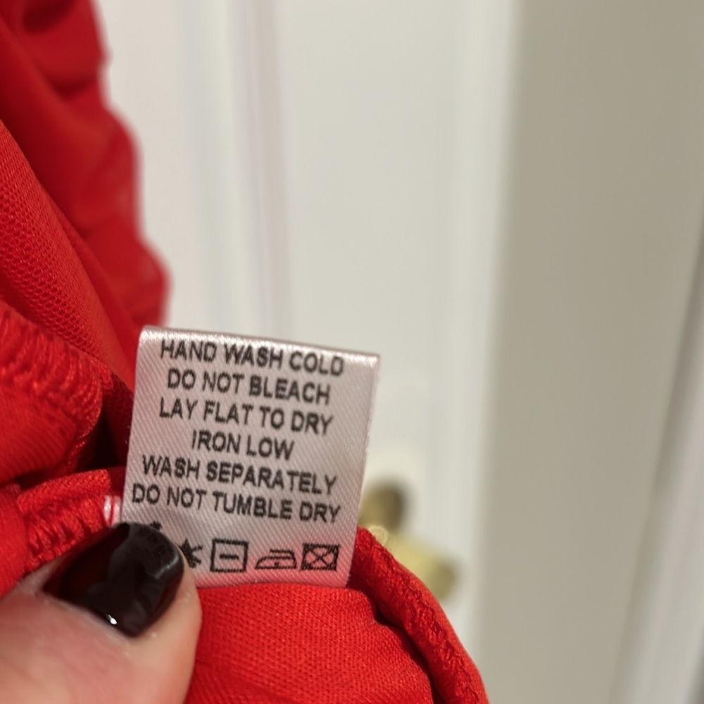 Superdown red dress in xxs - Picture 8 of 8
